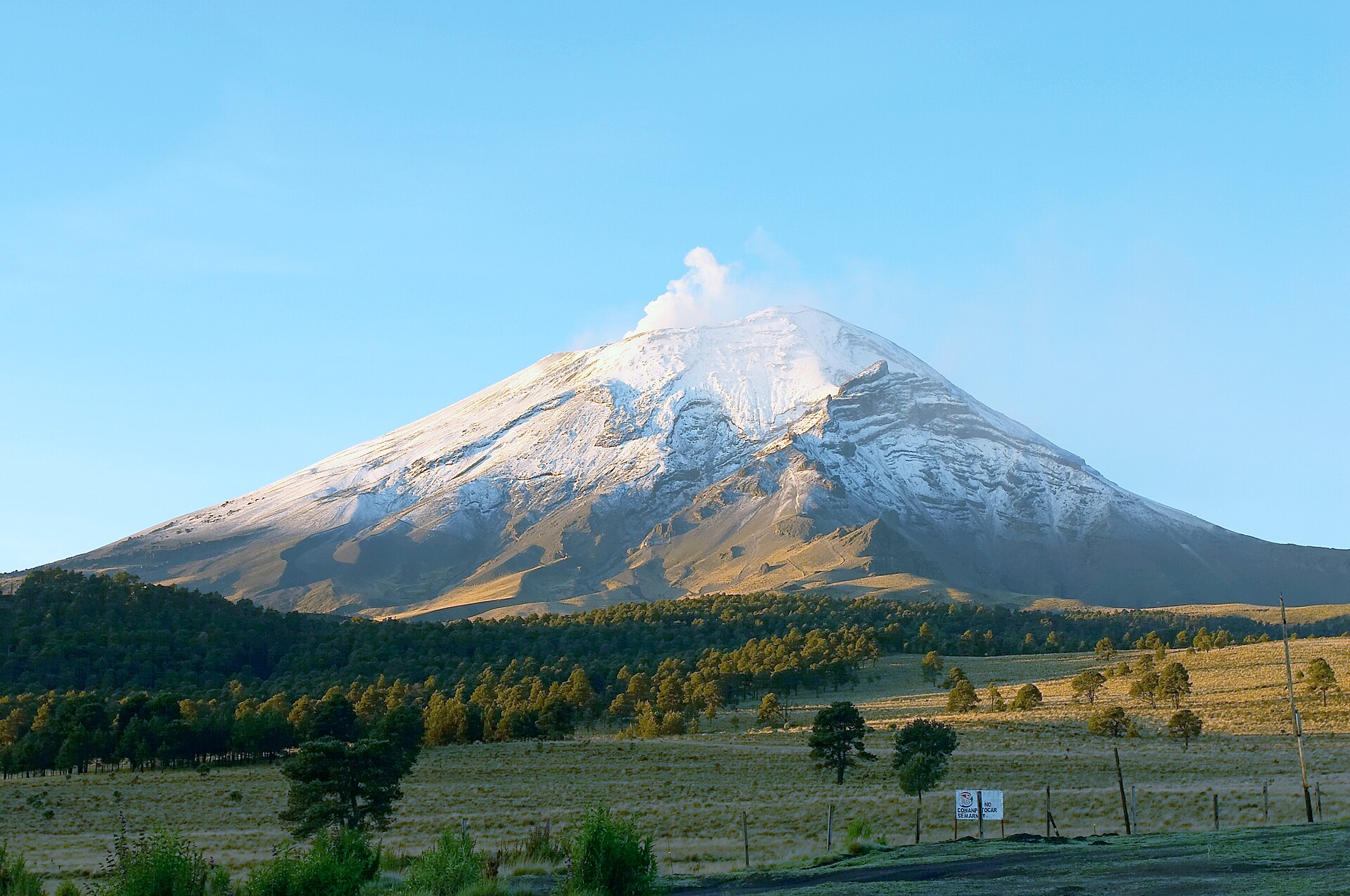 El Popocatépetl y los objetos del cráter
