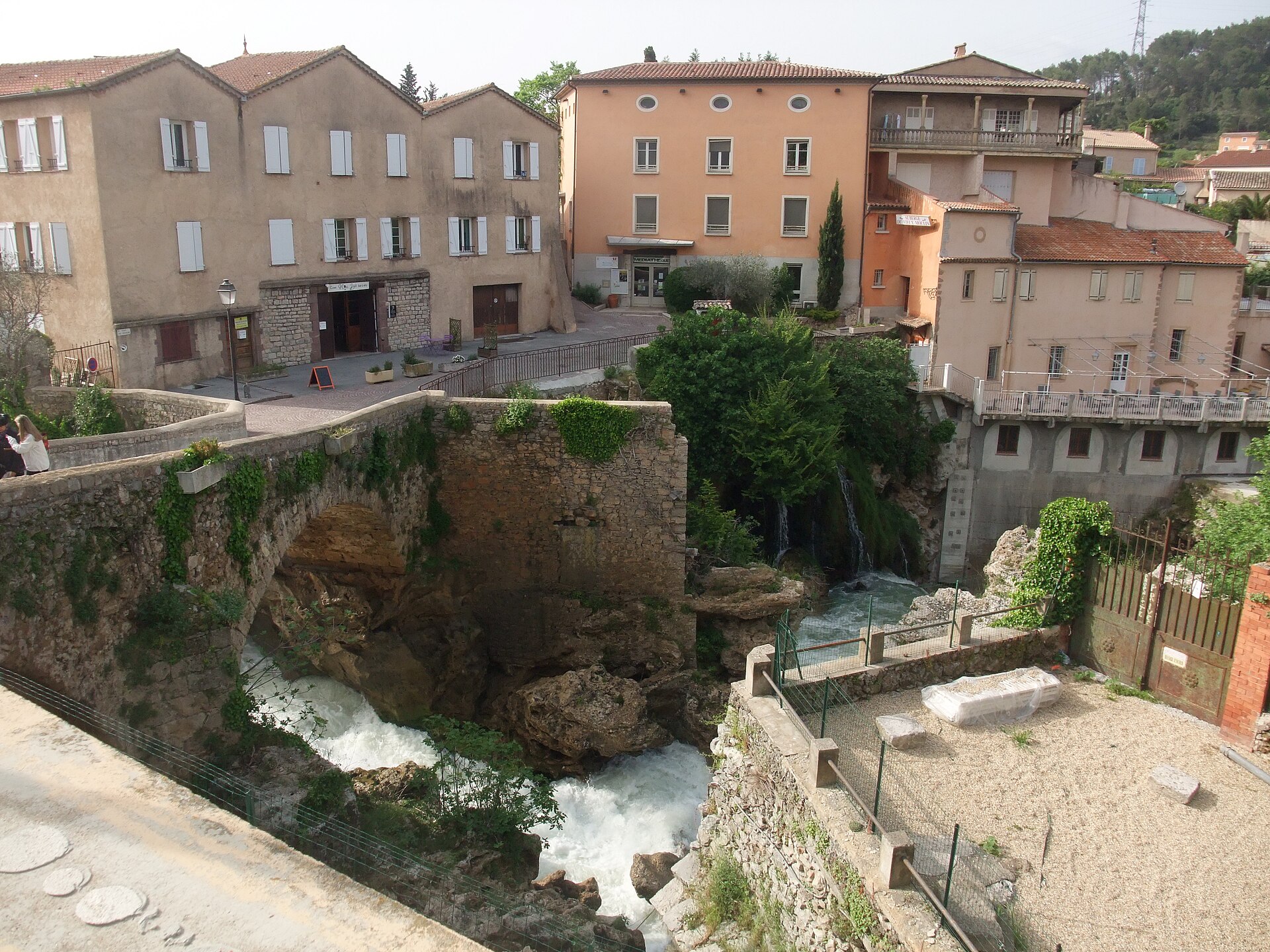 Trans-en-Provence and the Mark on the Terrace